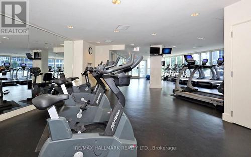 402 - 218 Queens Quay W, Toronto, ON 