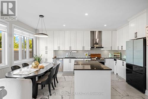 732 Lakebreeze Circle, Ottawa, ON 