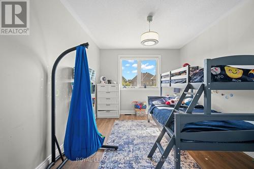 732 Lakebreeze Circle, Ottawa, ON 