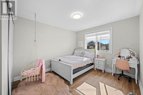 732 Lakebreeze Circle, Ottawa, ON 