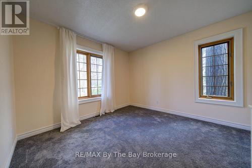 646 Oxbow Park Drive, Wasaga Beach, ON 
