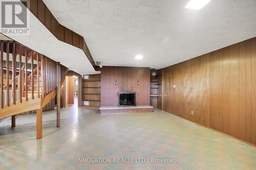 What a great space - 1136 Castle Hill Crescent, Ottawa, ON 
