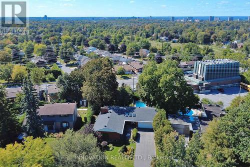 1136 Castle Hill Crescent, Ottawa, ON 