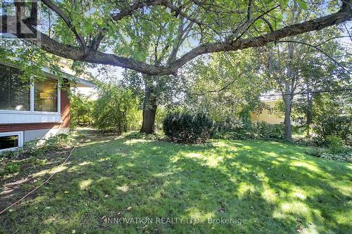 1136 Castle Hill Crescent, Ottawa, ON 