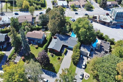 1136 Castle Hill Crescent, Ottawa, ON 