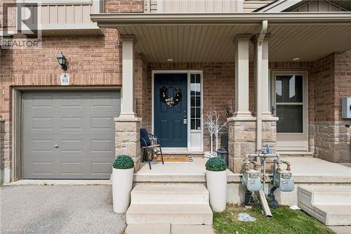 915 Zeller Crescent, Kitchener, ON 