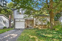 34 GLEN PARK Crescent Kitchener, ON N2N 1G2