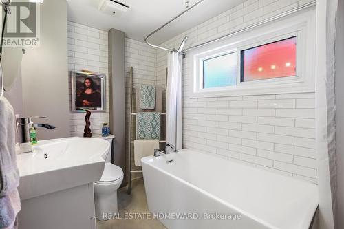 113 Gibbons Street, Oshawa, ON 