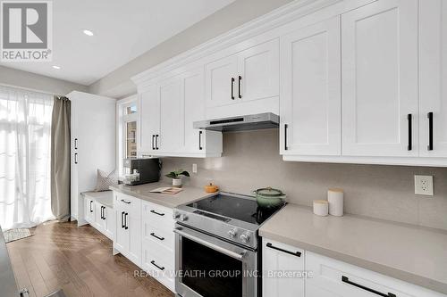 122 Dundonnell Place, Vaughan, ON 