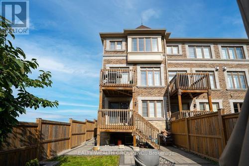 122 Dundonnell Place, Vaughan, ON 