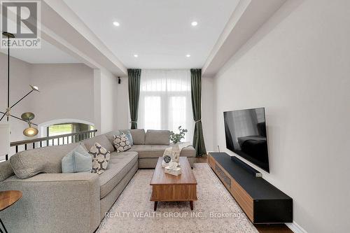 122 Dundonnell Place, Vaughan, ON 