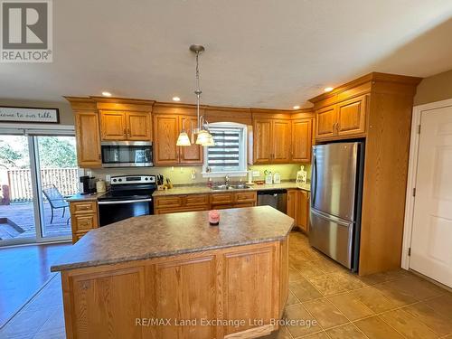 1046 Vogt Street, Howick, ON 