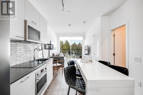 404 - 120 CARRICK TRAIL , Gravenhurst (Muskoka (S)), Ontario P0P 0A2 5