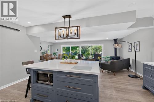 8105 Leeming Road, Mount Hope, ON 