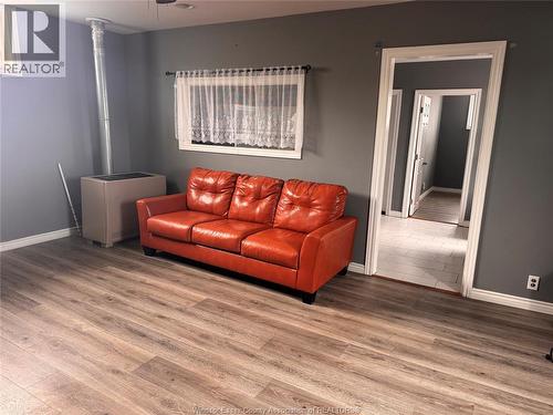 58 Talbot STREET North Unit# 2 , Essex, Ontario N8M 1A2 5