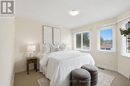 6 Saddlebrook Court, Clarington, ON 