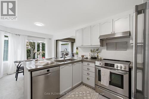 6 Saddlebrook Court, Clarington, ON 