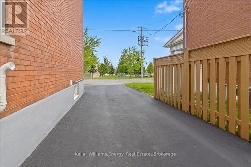 108 Division Street, Oshawa (O'Neill), ON 
