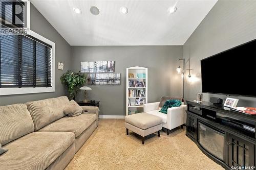 814 Rock Hill Lane, Martensville, SK 