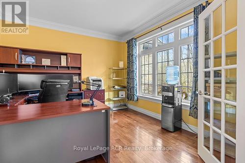 Office or additional living room - 758335 Girl Guide Road, Georgian Bluffs, ON 