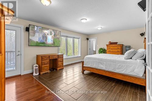 Primary Bedroom - 758335 Girl Guide Road, Georgian Bluffs, ON 
