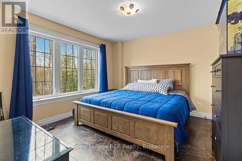Bedroom - 758335 Girl Guide Road, Georgian Bluffs, ON 