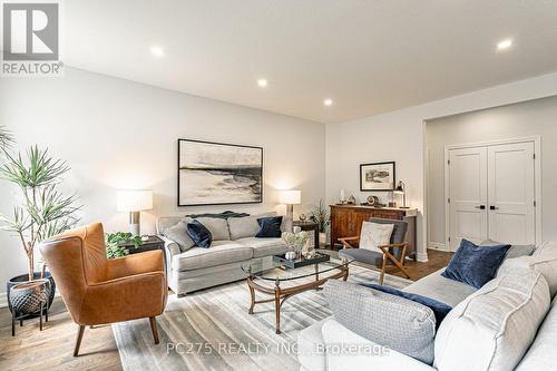 9 Foxborough Place, Thames Centre (Thorndale), ON 