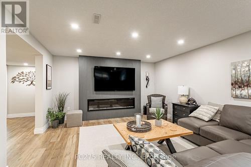 9 Foxborough Place, Thames Centre (Thorndale), ON 