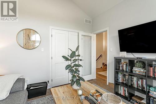 9 Foxborough Place, Thames Centre (Thorndale), ON 