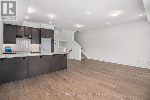 402 MISHI PRIVATE , Ottawa, Ontario K1K 5C5 2