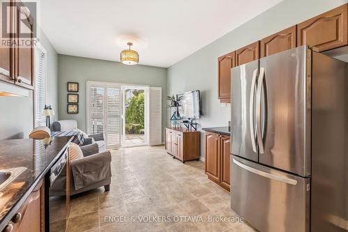 518 Stonechurch Way, Ottawa, ON 