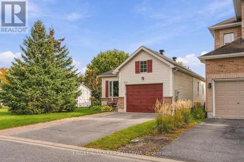 518 Stonechurch Way, Ottawa, ON 
