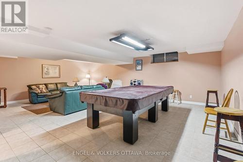 518 Stonechurch Way, Ottawa, ON 