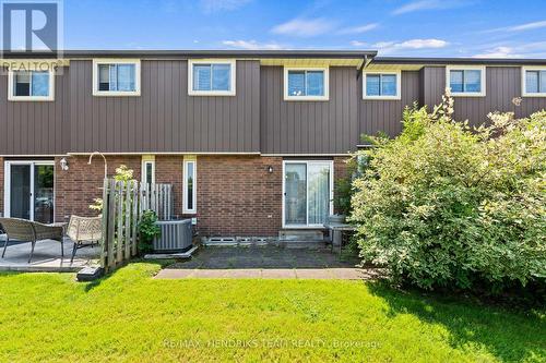 20 - 64 Forster Street, St. Catharines (Vine/Linwell), ON 