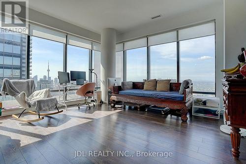 4502 - 5 St Joseph Street, Toronto, ON 