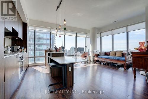 4502 - 5 St Joseph Street, Toronto, ON 