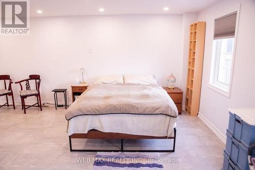 53 Ventura Lane, Ajax, ON 