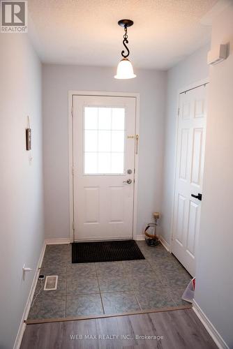 53 Ventura Lane, Ajax, ON 