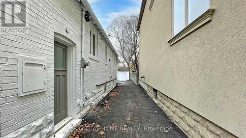 BSMT - 8 AIRLEY CRESCENT , Toronto, Ontario M4J 4H6 4