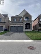 111 SCARLET WAY Bradford West Gwillimbury, ON L3Z 0T4