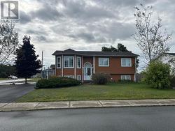 30 Snow Crescent Grand Falls- Windsor, NL A2B 1C7