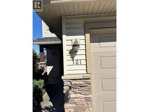 515 Gerstmar Road Unit# 101, Kelowna, BC 