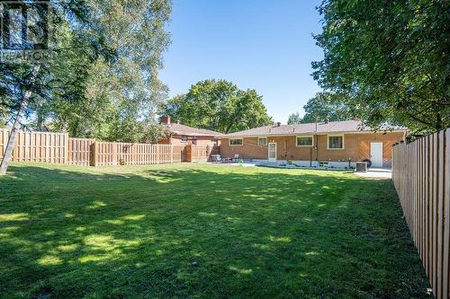 100 Parkdale Dr, Sault Ste. Marie, ON 