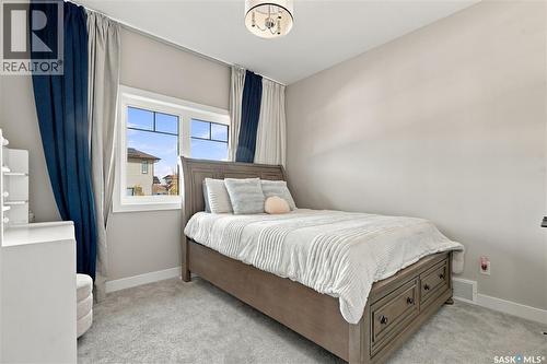 225 Cowan Crescent, Martensville, SK 