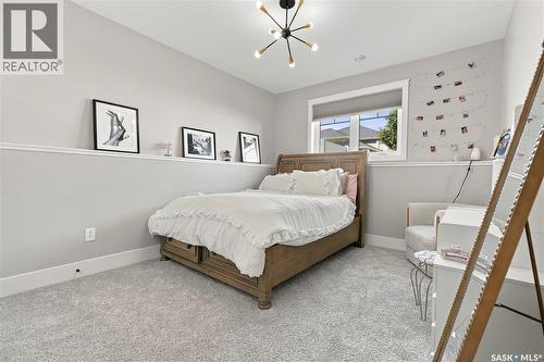 225 Cowan Crescent, Martensville, SK 
