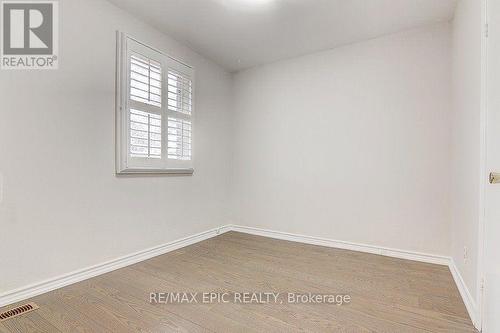 274 Taylor Mills Drive N, Richmond Hill, ON 