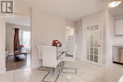 274 Taylor Mills Drive N, Richmond Hill, ON 