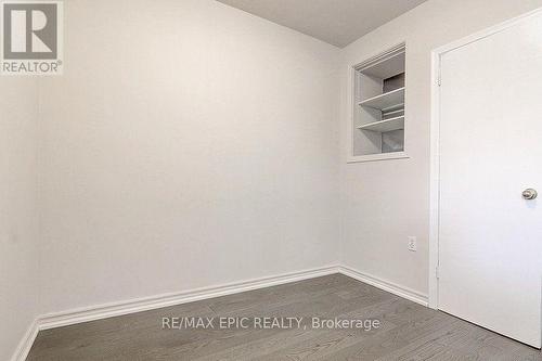 274 Taylor Mills Drive N, Richmond Hill, ON 