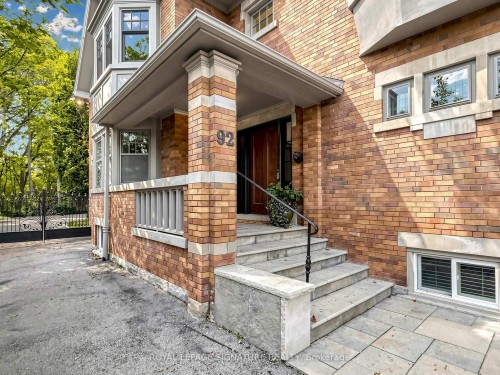 92 Inglewood Drive, Toronto, ON 