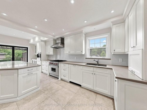 92 Inglewood Drive, Toronto, ON 